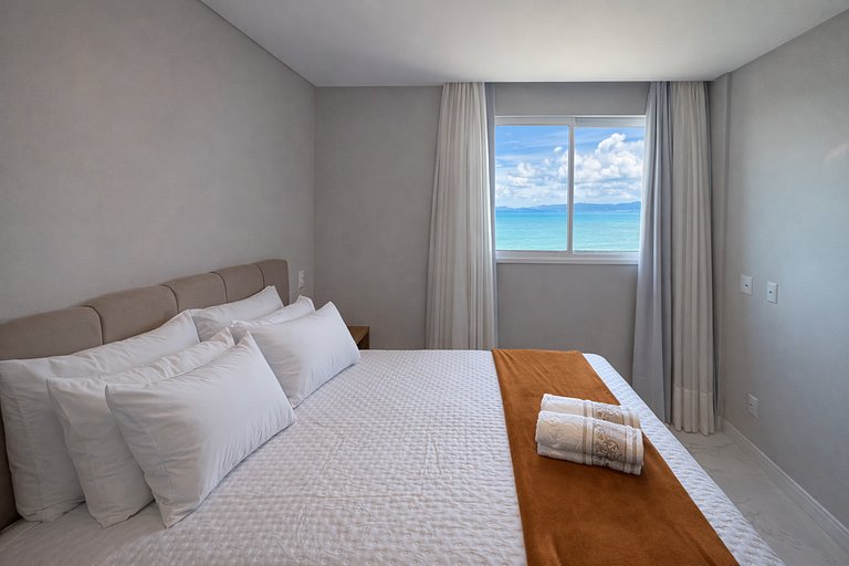 Apartamento 300 Metros do Mar em Itapema