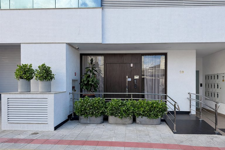 Apartamento 300 Metros do Mar em Itapema