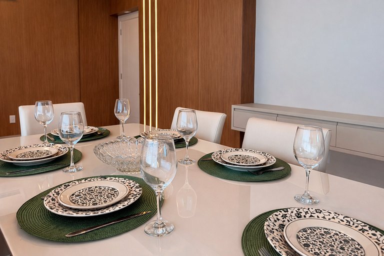 Apartamento 300 Metros do Mar em Itapema