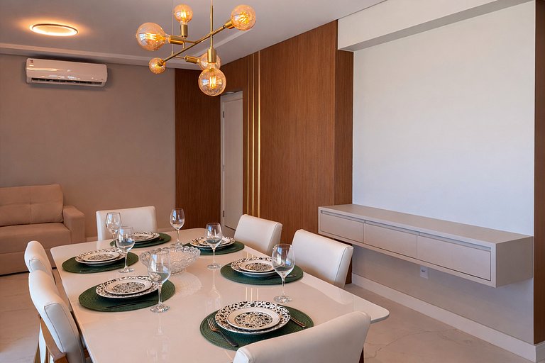 Apartamento 300 Metros do Mar em Itapema