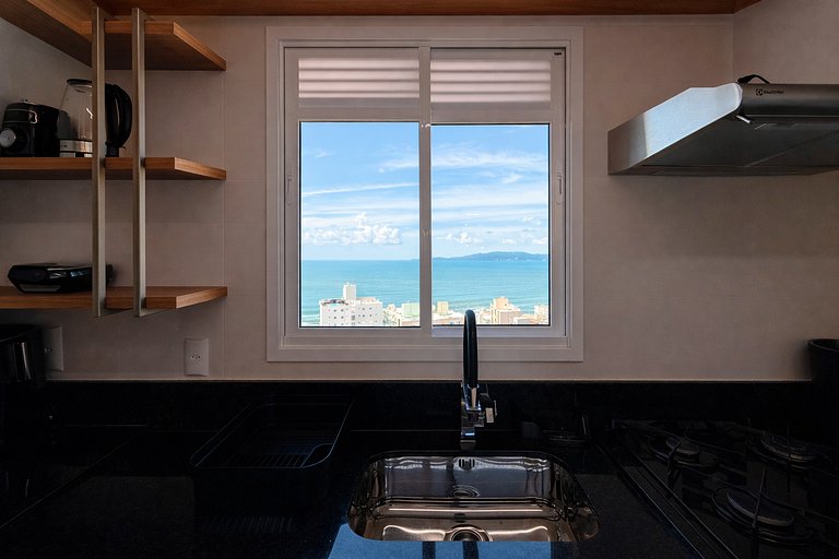 Apartamento 300 Metros do Mar em Itapema