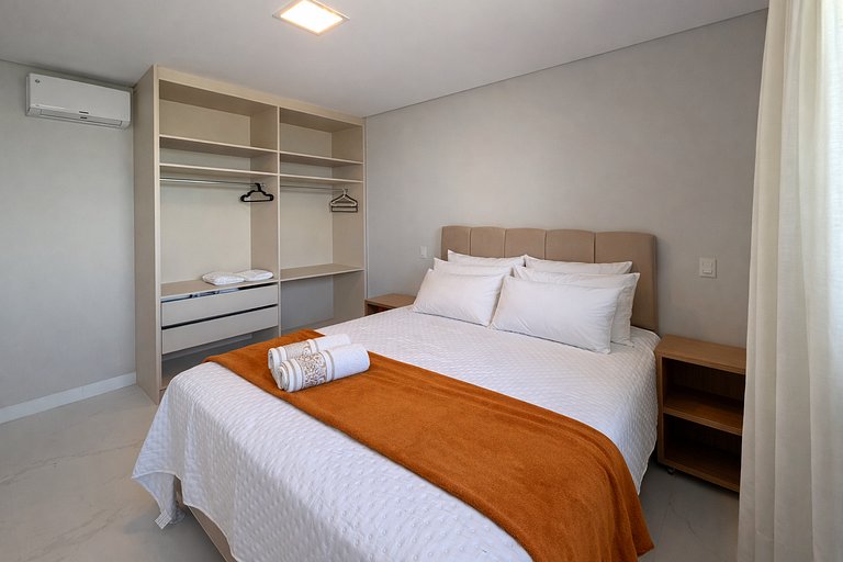 Apartamento 300 Metros do Mar em Itapema