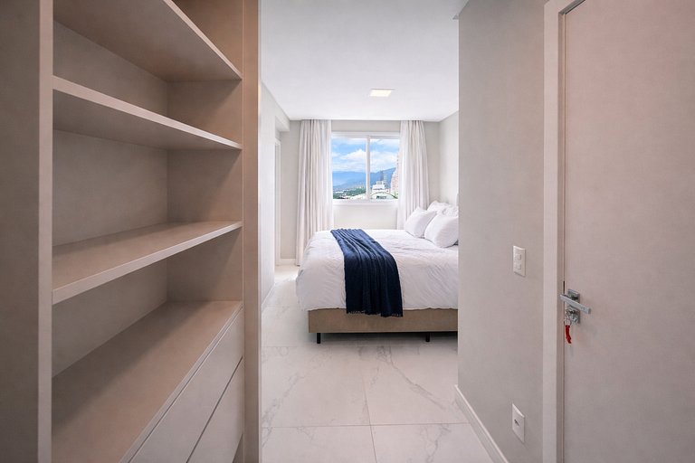 Apartamento 300 Metros do Mar em Itapema