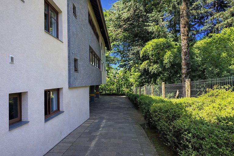 Studio com Lareira e Churrasqueira | Gramado