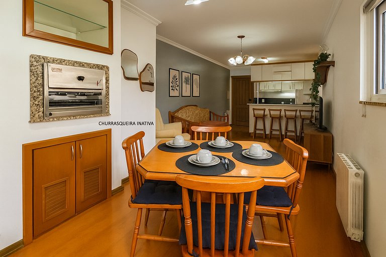 Apt no Centro de Gramado com Piscina aquecida e Hidro