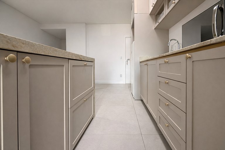 Apartamento 2 Dormitórios | Meia Praia - Itapema