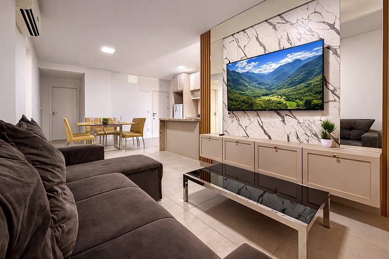 Apartamento 2 Dormitórios | Meia Praia - Itapema