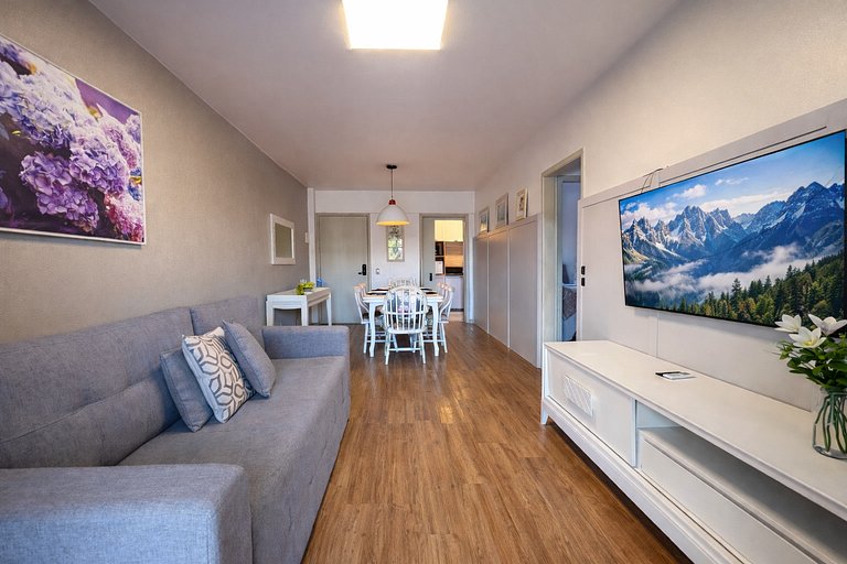 Apartamento ao Lado da Rua Coberta em Gramado