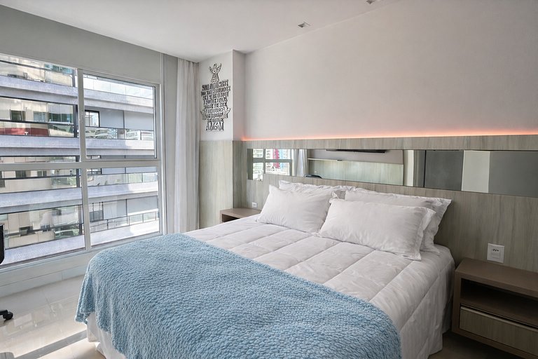 Apartamento Luxuoso 400 m do Mar em Itapema