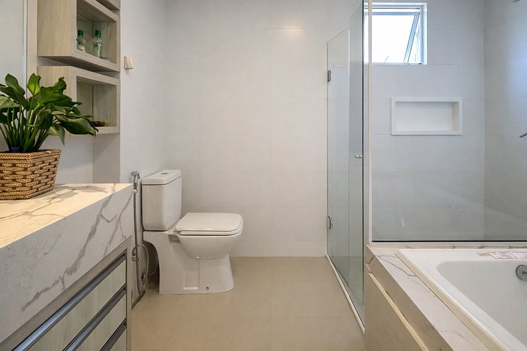 Apartamento Luxuoso 400 m do Mar em Itapema