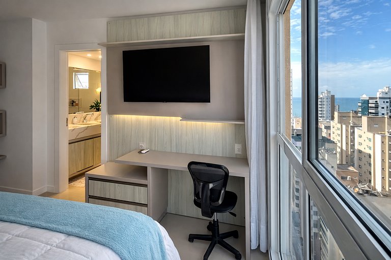 Apartamento Luxuoso 400 m do Mar em Itapema