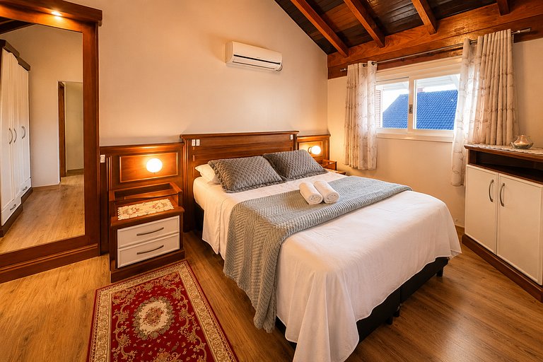 Apartamento Duplex ao lado da Rua Torta | Gramado