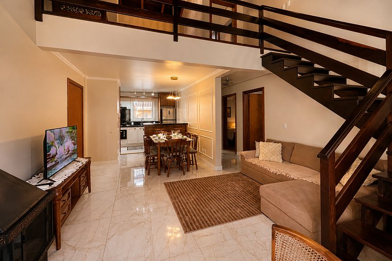 Apartamento Duplex ao lado da Rua Torta | Gramado