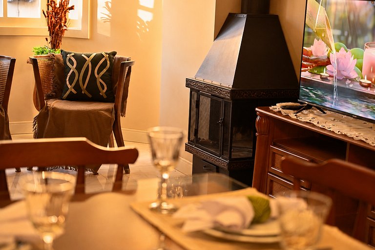 Apartamento Duplex ao lado da Rua Torta | Gramado