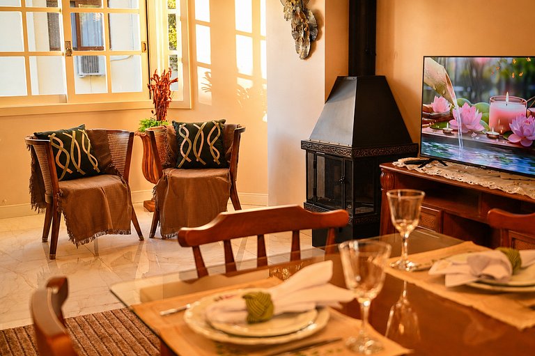 Apartamento Duplex ao lado da Rua Torta | Gramado