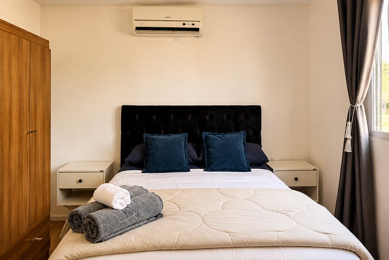 Apartamento com Piscina e Jacuzzi em Porto Belo