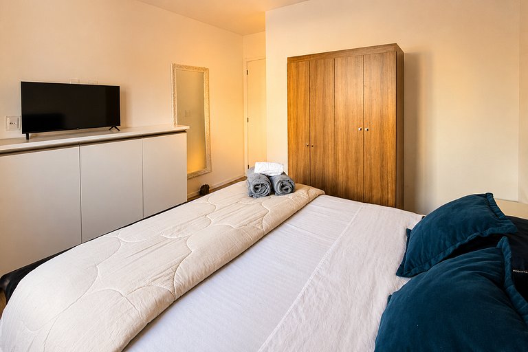 Apartamento com Piscina e Jacuzzi em Porto Belo
