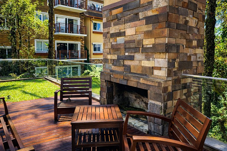 Apartamento com Piscina e Jacuzzi em Gramado