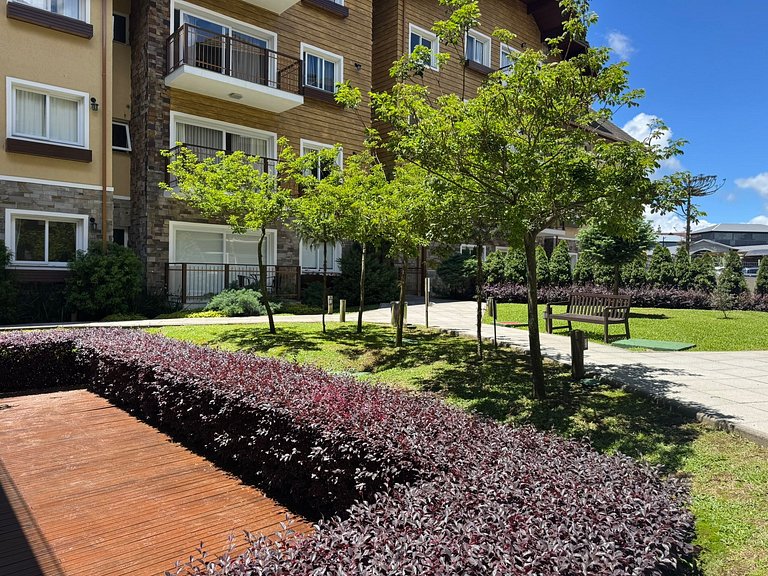 Apartamento com Piscina e Jacuzzi em Gramado