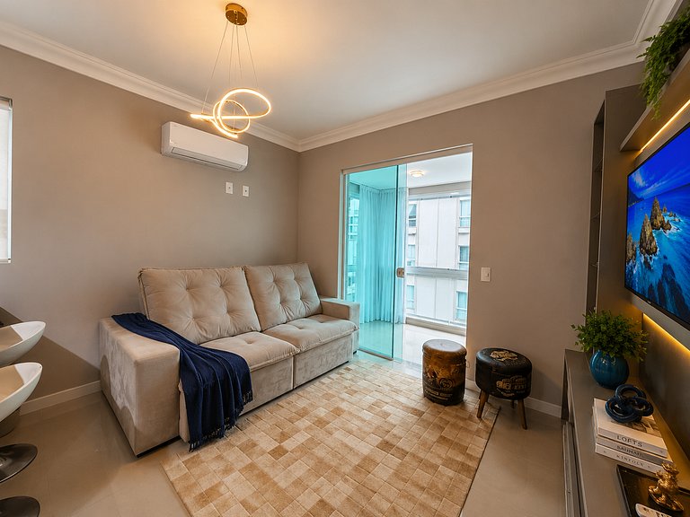 Apartamento 950 Metros do Mar em Itapema