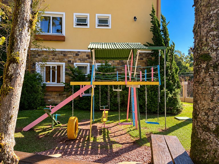 Apartamento com Piscina e Jacuzzi em Gramado