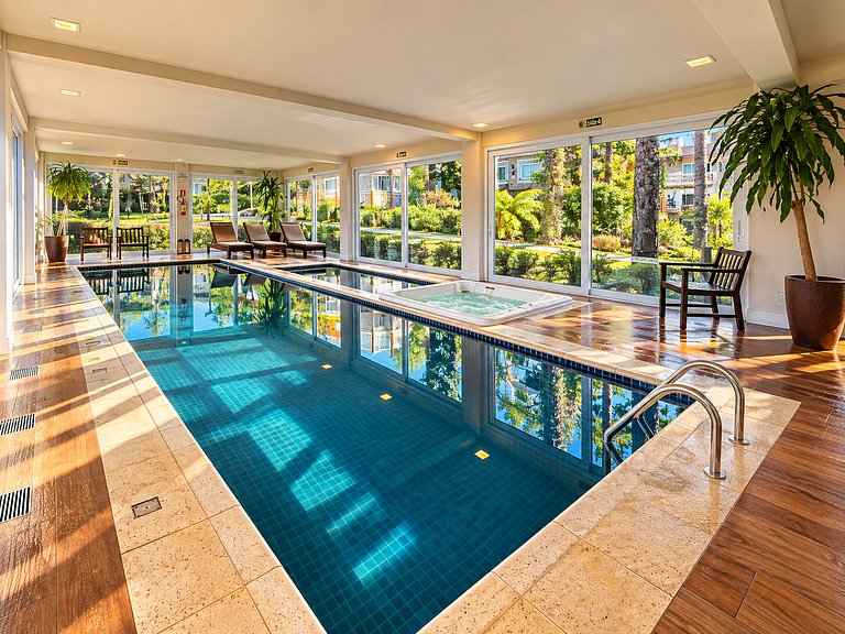 Apartamento com Piscina e Jacuzzi em Gramado