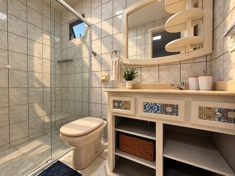 Apartamento 50 m da Praia em Itapema | Vista Mar