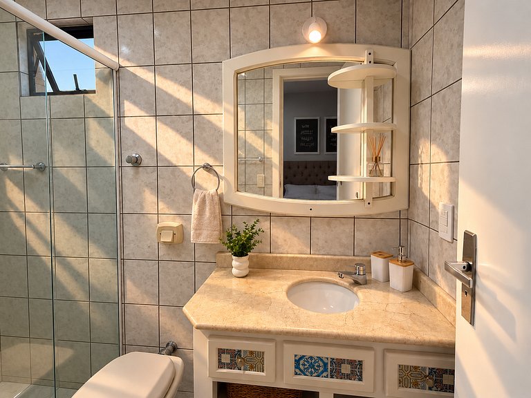 Apartamento 50 m da Praia em Itapema | Vista Mar