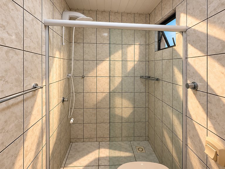 Apartamento 50 m da Praia em Itapema | Vista Mar
