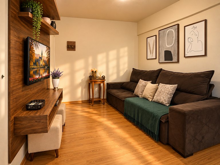 Apartamento ao Lado da Rua Coberta em Gramado