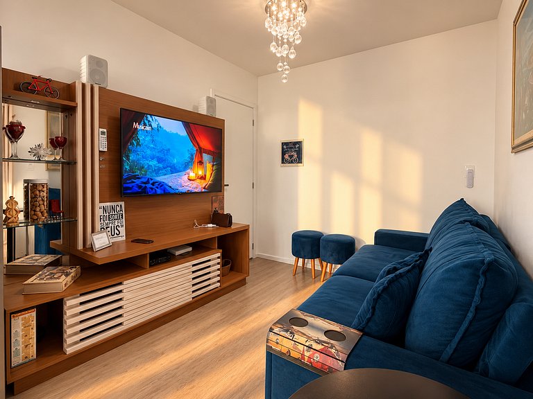Apartamento com Piscina em Porto Belo