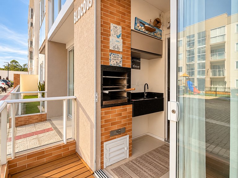 Apartamento com Piscina em Porto Belo