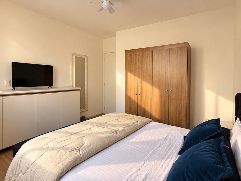 Apartamento com Piscina em Porto Belo