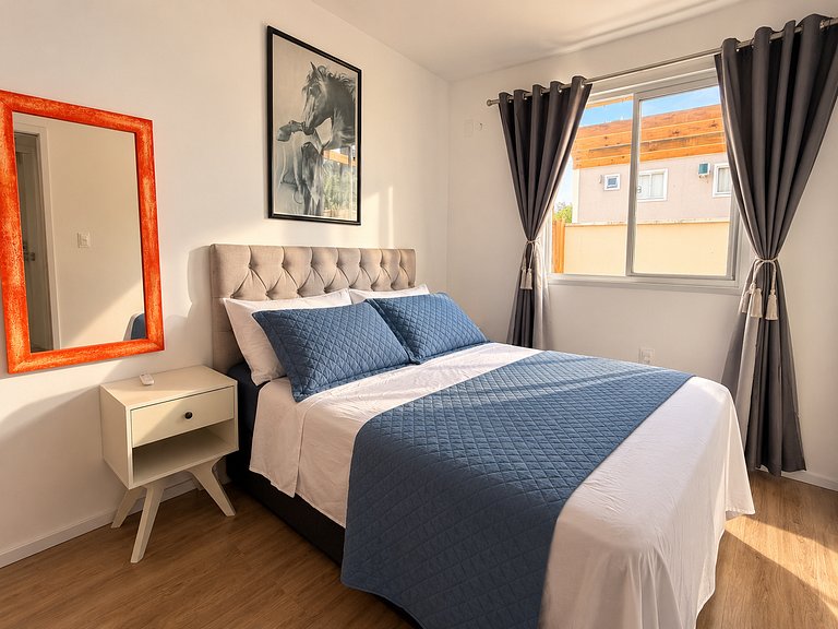 Apartamento com Piscina em Porto Belo